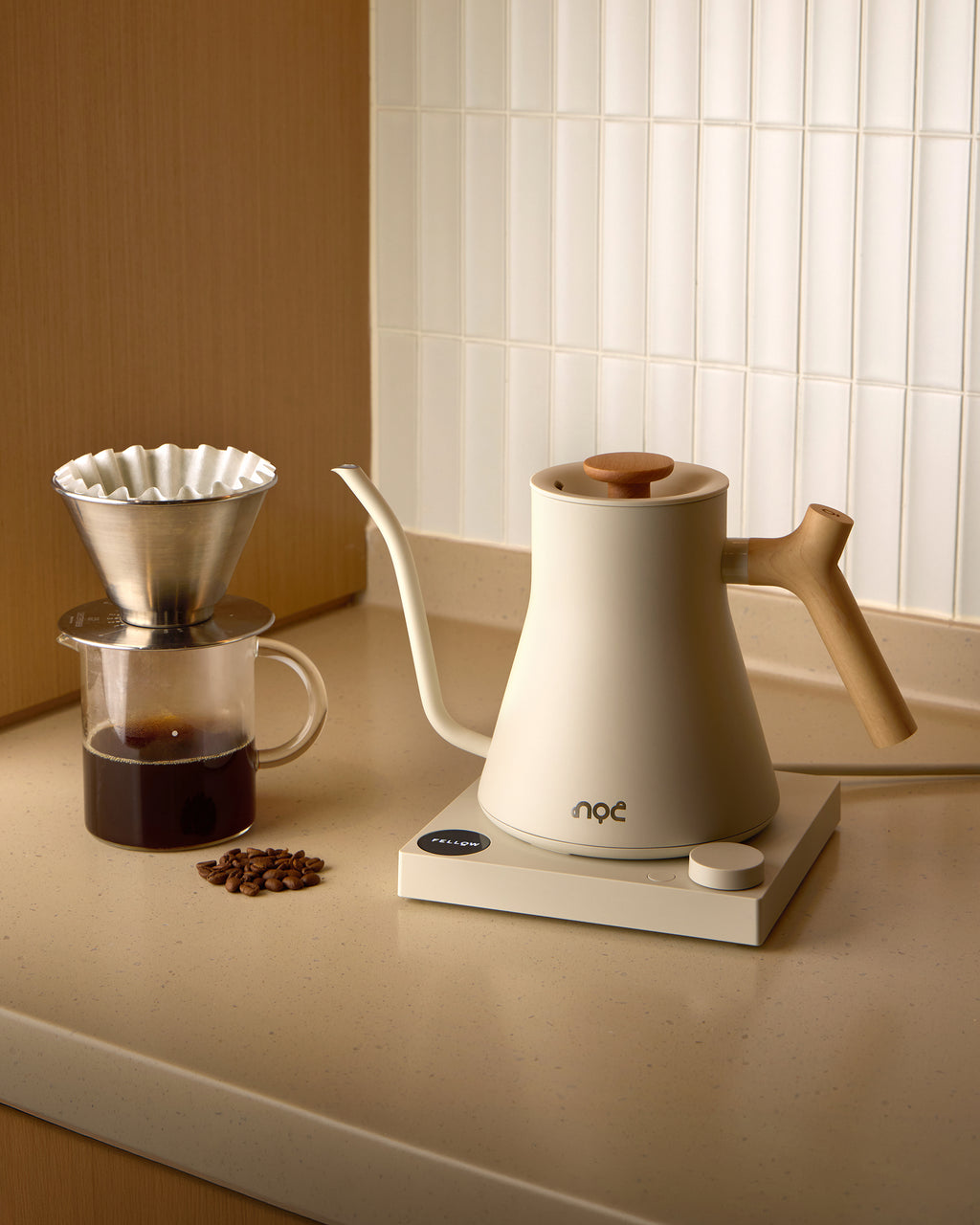 noc x Fellow Stagg EKG Pro Electric Pourover Kettle 900ml